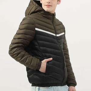 Chaqueta Acolchada 2025 a Precio de Mayoreo, Nuevo Diseño de Moda, Venta en Línea, Hecha en Pakistán - Product Image 3