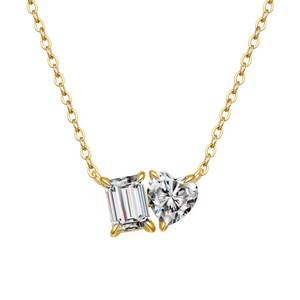 Elegante Collar con Colgante de Plata de Ley 925 con Corazón y Diamante Moissanita con Corte Esmeralda, Fabricante de Joyería Fina Personalizada - Product Image 1