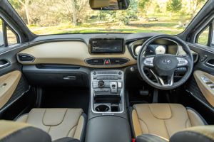 Hyundai Santa Fe Híbrido 2022, SUV Automático, Asientos de Cuero, Techo Panorámico, Cámara Trasera de 360° - Product Image 2