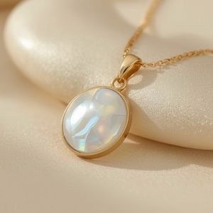 Collier avec pendentif en forme de cœur en or massif 10 carats, bijoux fins, design classique, fabricant OEM Thaïlande - Product Image 3