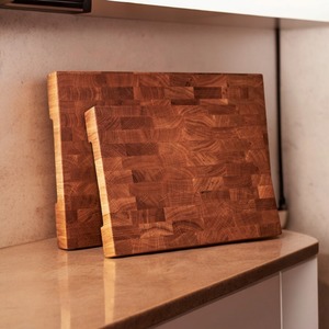 Tabla de cortar de madera con extremo de roble personalizada, tabla de cortar recubierta con aceites naturales, certificada por la FDA, la mejor para cortar, picar y servir - Product Image 6