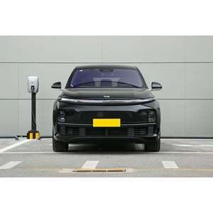 Li Auto L7 (2025) Nuevo SUV Turbo 1.5L AWD con Caja de Cambios Automática, Control de Crucero Adaptativo, Asientos de Cuero, Opciones Gasolina/Eléctrico, Neumáticos R20/R21 - Volante a la Izquierda - Product Image 2