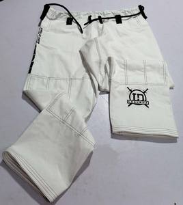 ชุดคาราเต้น้ำหนักเบาสีขาวอุปกรณ์ฝึกคาราเต้ - Product Image 3