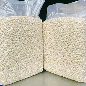 Noix de cajou en gros, noix de cajou W180 W240 W320 exportées au Moyen-Orient, noyaux de noix SANTIGO - Product Image 1