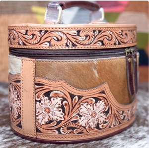 Dazzling Diva Stylish and Durable Cosmetic Bag Geometric Pattern Cowhide Tooling Leather Black White Print with Zipper Closure - Product Image 2