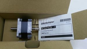 10029) [CAJA NUEVA] MOTOR ORIENTAL PKP264D28B2  Producto 100% Original y Nuevo - Product Image 2