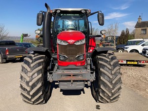 Tracteur d'occasion Massey Ferguson Tracteur Massey Ferguson 7718S à vendre - Product Image 5