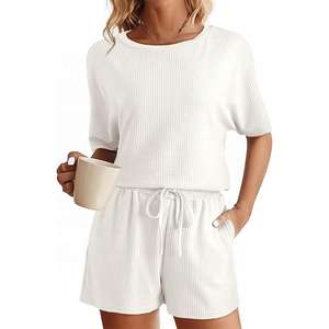 Ensemble de t-shirts 2 pièces pour femmes-Tissu gaufré personnalisé-Survêtement d'été respirant-Ensemble de t-shirts à col en O pour femmes - Product Image 2