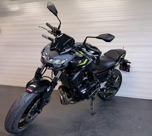 Motocicleta <span class=keywords><strong>Kawasaki</strong></span> Z650 ABS 2026 Nueva, Lista para Envío Mundial - Product Image 1