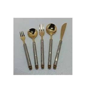 Juego de cuchillos y cubiertos personalizados chapados en oro de acero inoxidable con mango gris redondo largo pulido con espejo dorado y cuchara, tenedor - Product Image 1