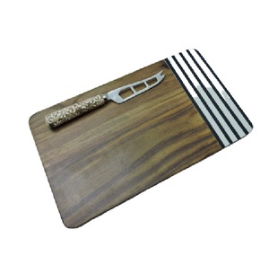 Tabla de Cortar de Madera Gruesa para Cocina, Tabla de Cortar de Resina de Madera Irregular con Logotipo Personalizado al por Mayor, Tabla de Queso de Madera - Product Image 2