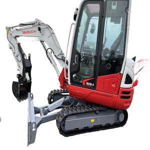 Mini-excavatrice Takeuchi TB235-2 d'occasion, godet de 0,1 m³, qualité supérieure, capacité de 10 tonnes, équipée de moteur, boîte de vitesses, pompe hydraulique et PLC. - Product Image 2