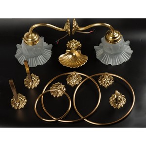 Ensemble d'accessoires de salle de bain en laiton personnalisé moderne décoration murale, porte-serviettes, crochets, porte-savon meilleur cadeau - Product Image 1