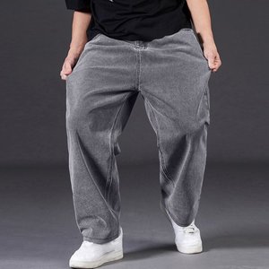 กางเกงยีนส์เดนิมทรงสลิมฟิตผู้ชาย สไตล์สตรีทแวร์ ฤดูหนาว-ฤดูร้อน ปี 2025 ผ้ายืด ระบายอากาศ แห้งเร็ว 100%  ตกแต่งด้วยงานปักลายแบบเรโทร - Product Image 3