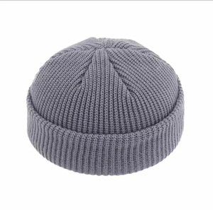 Sublimación con estilo de alta calidad Logotipo de impresión personalizado gorros de punto de invierno Unisex hombres clásicos Bsci mujeres gorros - Product Image 1