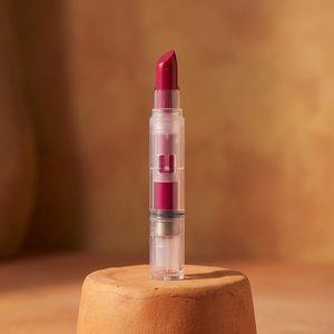 Bálsamo Labial Automático Click Bery Coral con Fórmula Hidratante y Luminosa para una Aplicación Suave y un Color Intenso - Product Image 1
