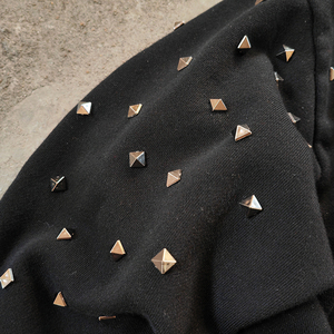 Fabricante de Sudaderas con Capucha para Hombre, Estilo Urbano, con Cierre, Pedrería Personalizada, Bordado Desgastado, Logotipo de Parche, Lavado Ácido - Product Image 5