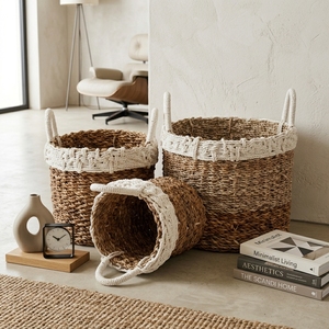 Ensemble de paniers en plastique recyclé à base de peau de banane naturelle, avec bordure en macramé blanc, poignée en arche, pot cylindrique, décoration artistique pure pour la maison - Product Image 6