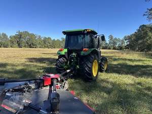 À vendre : Tracteur à chenilles John Deere 1023E, 80 CV, équipement agricole, moteur Cummins, roulements, boîte de vitesses, pompe, composants - Product Image 4