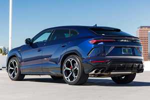 VENTE FLASH VÉHICULE D'OCCASION 2022/23 SUV AUTOMATIQUE SANS ACCIDENT ESSENCE SIÈGES EN CUIR 4 PLACES TOIT OUVRANT PANORAMIQUE CAMÉRA ARRIÈRE 360° ÉCRAN TACTILE - Product Image 6