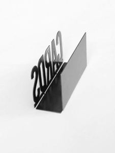 Porte-cartes en métal noir de qualité supérieure Porte-décoration de table moderne Design élégant pour le bureau à domicile et les événements à un prix abordable - Product Image 5