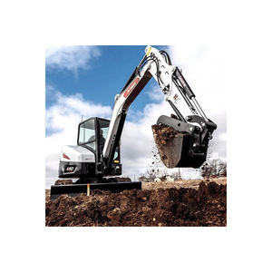 Bobcat mini pelleteuse E50 machine compacte et robuste avec des performances puissantes pour les travaux de chantier agricole et industriel - Product Image 4
