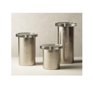 Porte-bougie en aluminium coulé argenté de haute qualité, porte-bougie en aluminium massif, modernisme, décoration de porte-bougie pour la maison - Product Image 6