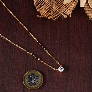 Labstone's 1,00 TDW Round Cut Diamond Yellow Gold Mangalsutra para bodas y regalos Color de la joyería Chapado en rodio de color de la EF-VS - Product Image 1