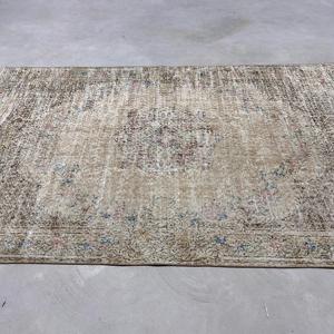 5.3x8.4 ft Vintage Rug, <b>Brown</b> Abstract Turkish Rug <b>Wool</b> - Product Image 4