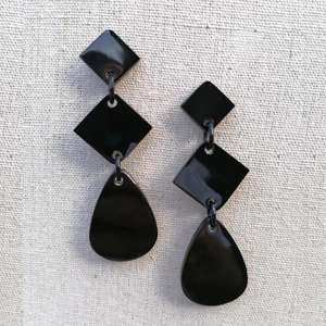 Boucles d'oreilles personnalisées en corne de buffle Meilleur design Bijoux modernes pour femmes et filles Résultats exclusifs en corne à vendre - Product Image 3