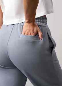 Pantalon de survêtement pour femme avec logo personnalisé Blue Mist Pantalon en molleton éponge Tissu doux au toucher Polyester/coton Taille élastique Jambe droite - Product Image 3