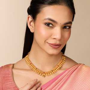 Collier authentique en argent de style temple - Bijoux d'inspiration culturelle - Product Image 3