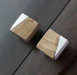Boutons en marbre et bois Craft Valley pour tiroirs de commode – Design élégant fait main, luxe, vintage, contemporain, décoration intérieure - Product Image 1