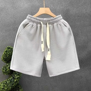 Pantalones cortos de poliéster de verano para hombre, pantalones cortos atléticos activos, pantalones cortos deportivos informales con logotipo personalizado de Color sólido para hombre - Product Image 3