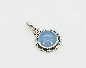 925 plata esterlina sólida junio mes piedra de nacimiento Calcedonia azul con ajuste de bisel colgante de estilo floral - Product Image 1