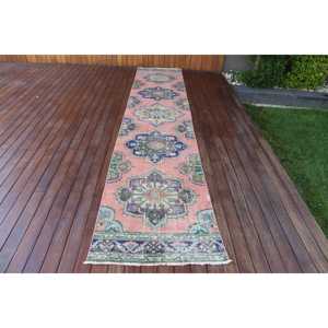 Alfombra Turca de 2,6x12,8 pies, Alfombra Vintage Tipo Runner, Alfombra de Lana con Camuflaje Rosa y Azul - Product Image 1