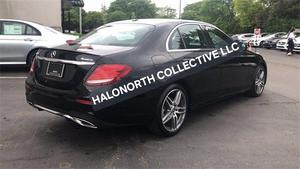 Mercedes-Benz E300 2018 à vendre, haute performance, automatique, conduite à gauche, luxe, 4x4, V8 bi-turbo, berline tout-terrain, cuir, caméra - Product Image 4