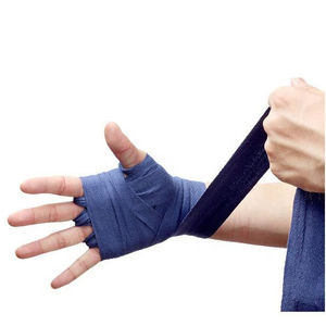 Envolturas de mano de boxeo de nuevo diseño 2025, tela transpirable Unisex para entrenamiento, envolturas de mano de protección de seguridad de fábrica hechas en Pakistán - Product Image 5