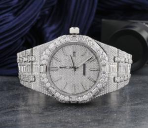 Montre de luxe en or rose sertie de moissanite avec lunette baguette et cadran entièrement serti de diamants, bijoux hip-hop - Product Image 1