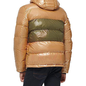 Chaqueta Acolchada con Capucha para Hombre, Estilo Urbano, Transpirable, de Invierno, Hecha con Materiales de Alta Calidad, Servicio OEM - Product Image 2