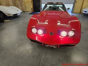 รถเชฟโรเลต คอร์เวทท์ คลาสสิก วินเทจ ปี 1973 เครื่องยนต์ L48 V8 พร้อมเกียร์ธรรมดา 4 สปีด ตัวเลขตรงกัน - Product Image 2