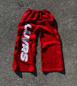 ผ้าโพลีเอสเตอร์/คอตตอนผสมขนสัตว์สำหรับผู้ชาย แบบขายส่ง สั่งทำได้ ทรงหลวม สไตล์สตรีท ยืดหยุ่นปานกลาง ปักลาย ไม่หด แห้งเร็ว - Product Image 1