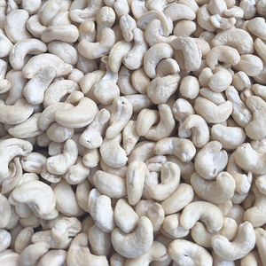 Prix de gros des noix de cajou bon marché dans le monde entier Noix de cajou W180 Vietnam Santigo Viet Nam Délai de livraison court - Product Image 1