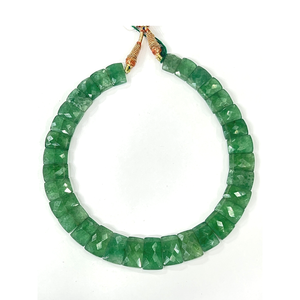 สร้อยคอช็อคเกอร์ทรงเหลี่ยมหรูหรา ทำจากควอตซ์สีเขียวธรรมชาติ เกรด AAA ความยาว 18 นิ้ว - Product Image 1