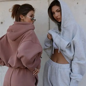 Vêtements de sport respirants taille haute personnalisés Survêtement de jogging d'automne avec sweats à capuche et joggers Survêtements athlétiques de course décontractés - Product Image 3