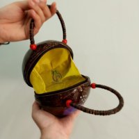 Sac en coquille de noix de coco en gros du Vietnam, sac à main artisanal pour femme avec fermeture éclair et doublure en coton, souvenir et bijoux faits à la main