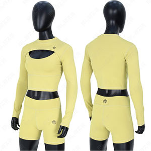 Top corto de manga larga personalizado OEM para mujer con pantalones cortos de motorista conjunto de 2 piezas 100% algodón - Product Image 2