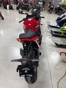 Ventes aux enchères 2026 CBR650R E-Clutch Sports Nouvelles motos - Product Image 4