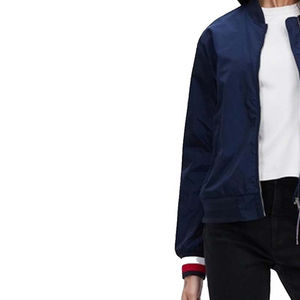 Veste en satin sur mesure de qualité supérieure pour femmes Fournisseur direct d'usine Vêtements de rue Veste bomber en satin en gros - Product Image 3