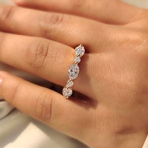 Anillo de Diamantes de Media Eternidad con Corte Redondo y Ovalado, Elegantes Anillos de Diamantes para Mujer - Product Image 6